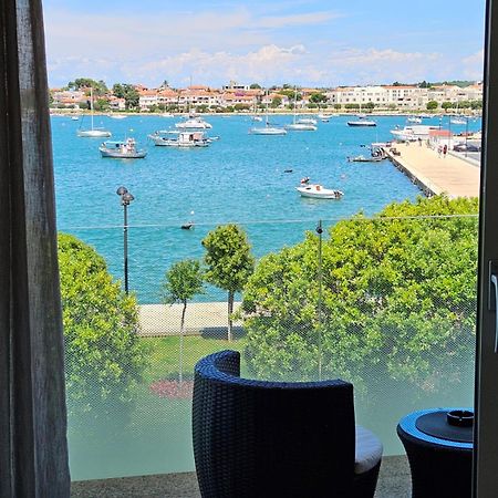 Apartments Riva-Interauto ウマグ エクステリア 写真