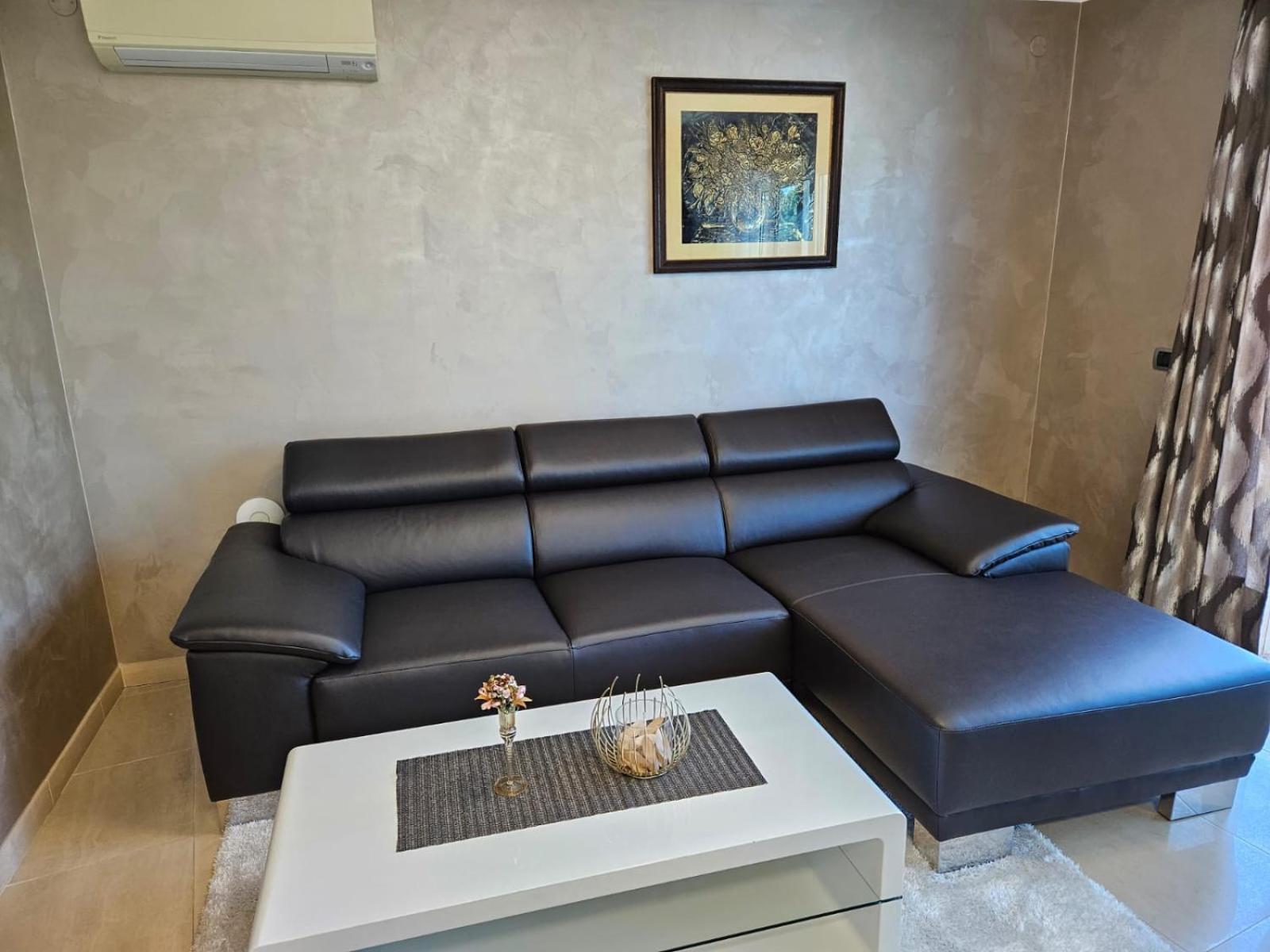 Apartments Riva-Interauto ウマグ エクステリア 写真